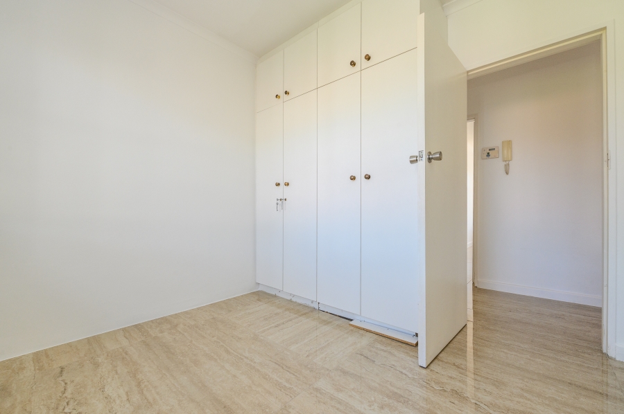 7 Bedroom Property for Sale in Summerstrand Eastern Cape